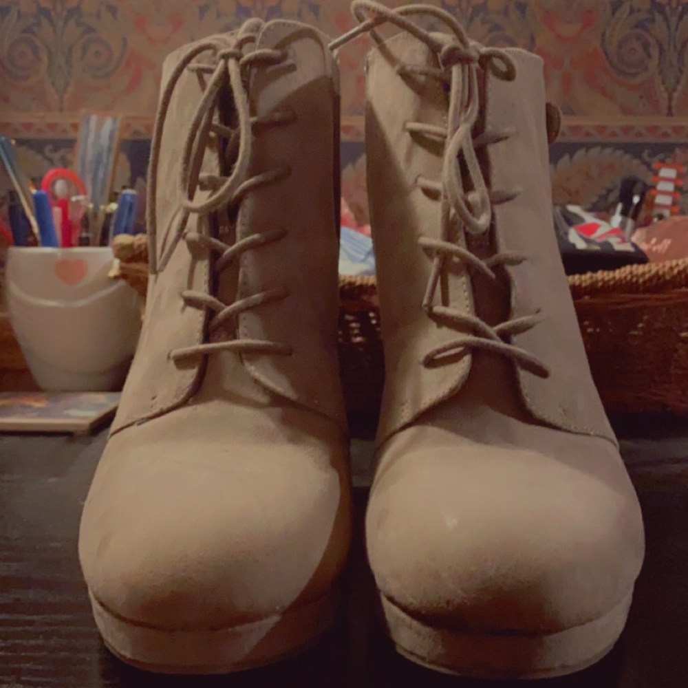 Boot Heels - Picture 2 of 5